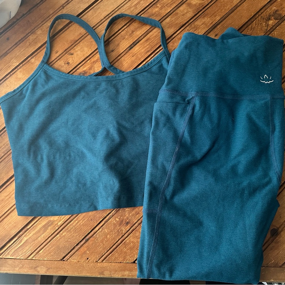 Beyond Yoga Blue Activewear Set